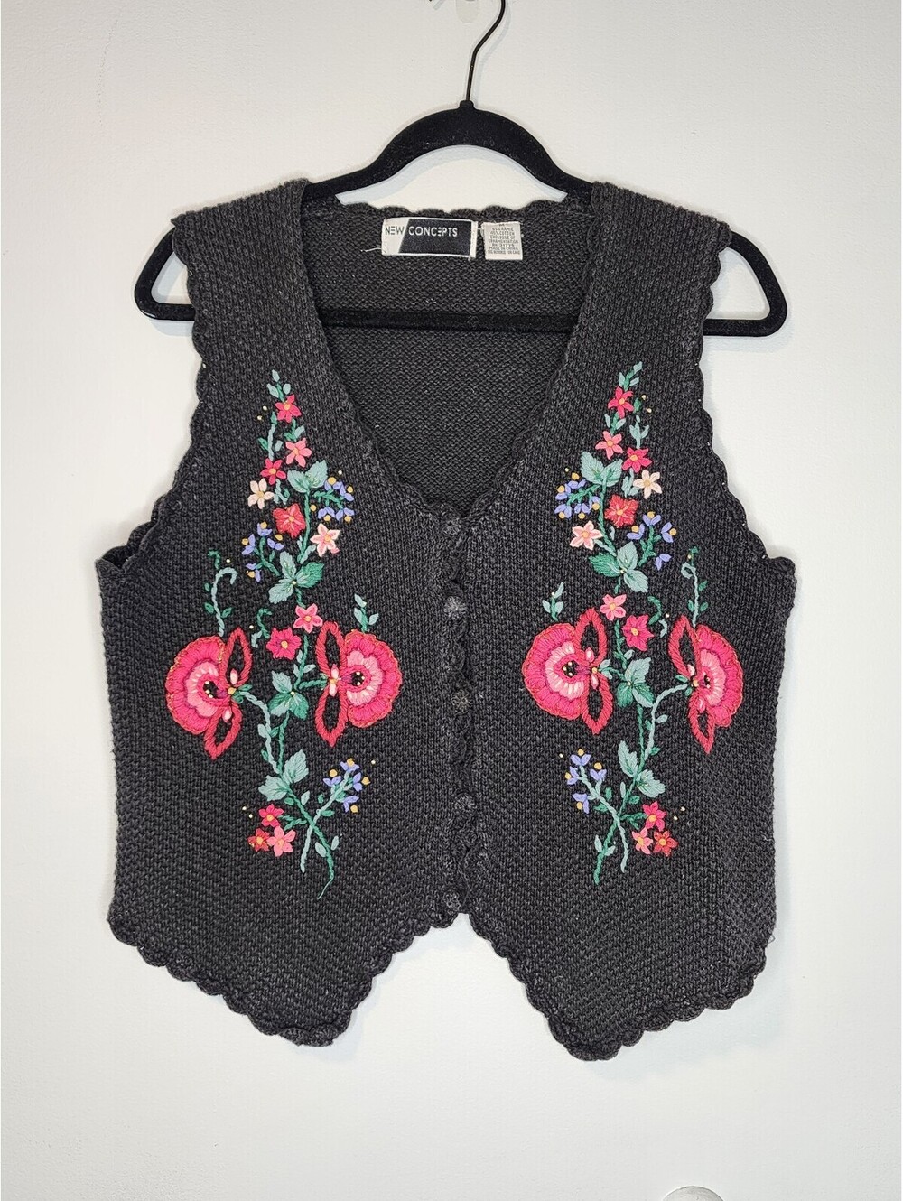 New Concepts Vintage Black Knit Boho Vest with Floral Embroidery, Medium